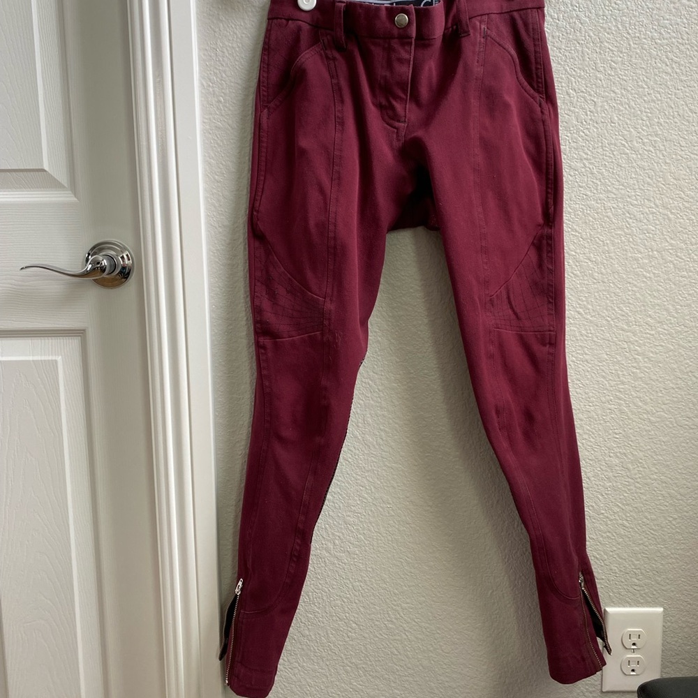 GhoDho breeches. Zipper bottom. Fashionable, comfortable, cute.